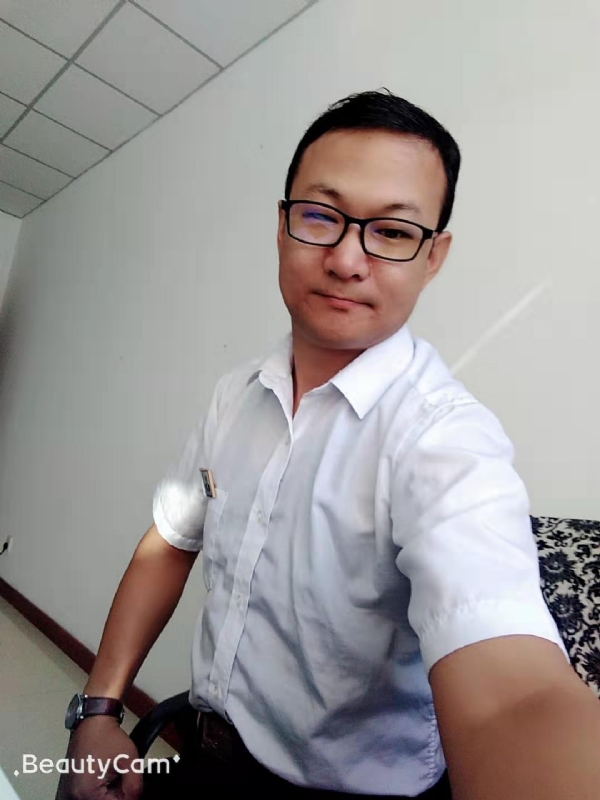 小飞的第一张照片--呼和浩特上门女婿服务网